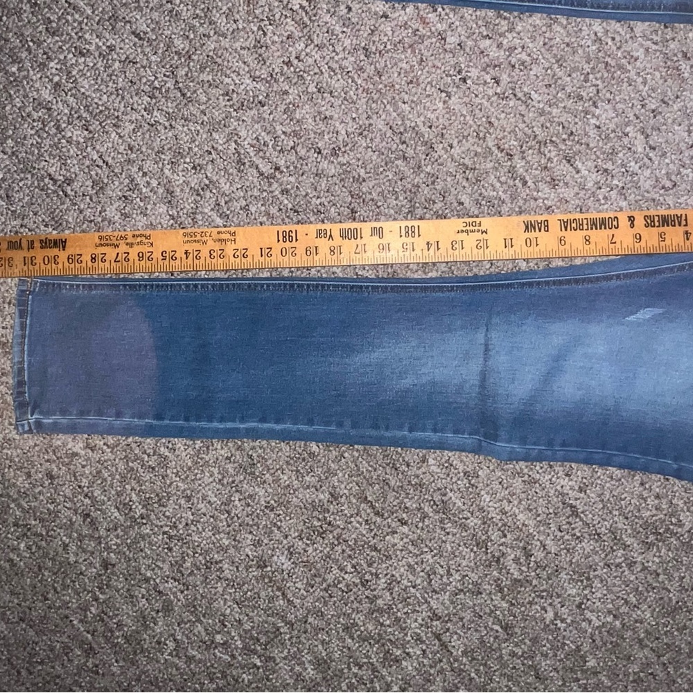Vassari Slim Straight Fit Jean's - Picture 7 of 10